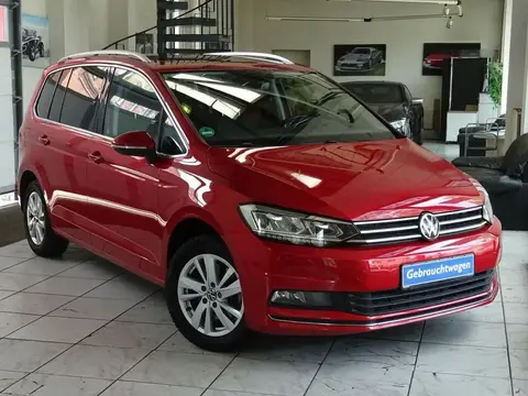 Used VOLKSWAGEN TOURAN Petrol 2022 Ad 