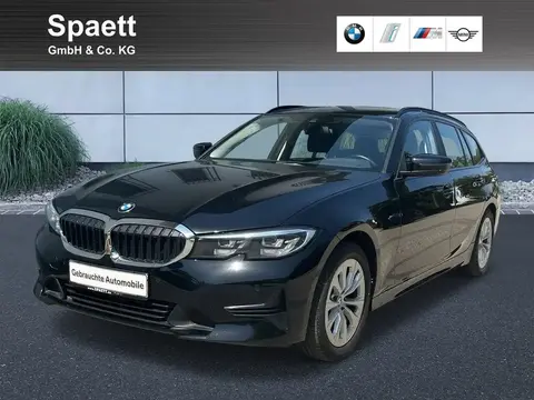 Used BMW SERIE 3 Petrol 2021 Ad 