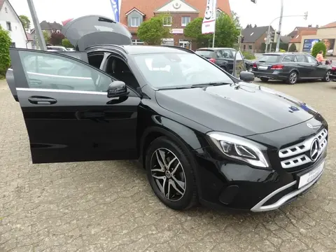 Annonce MERCEDES-BENZ CLASSE GLA Essence 2019 d'occasion 