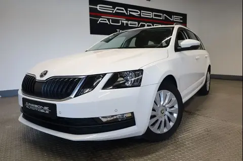 Used SKODA OCTAVIA Petrol 2019 Ad 