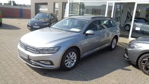 Used VOLKSWAGEN PASSAT Diesel 2021 Ad 