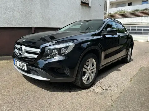 Annonce MERCEDES-BENZ CLASSE GLA Essence 2015 d'occasion 