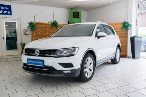 Used VOLKSWAGEN TIGUAN Petrol 2017 Ad 