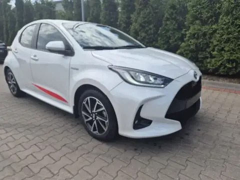 Used TOYOTA YARIS Hybrid 2021 Ad Germany