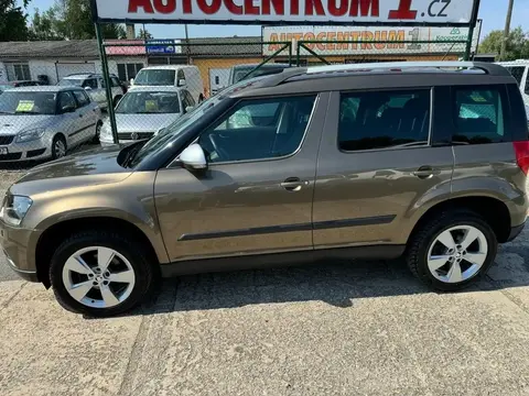 Used SKODA YETI Petrol 2015 Ad 