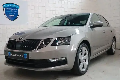 Used SKODA OCTAVIA Petrol 2018 Ad 