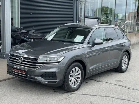 Used VOLKSWAGEN TOUAREG Diesel 2019 Ad 