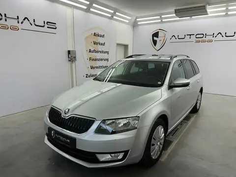 Used SKODA OCTAVIA Petrol 2015 Ad 