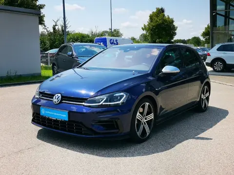 Used VOLKSWAGEN GOLF Petrol 2017 Ad 