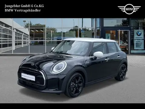 Used MINI COOPER Petrol 2023 Ad 