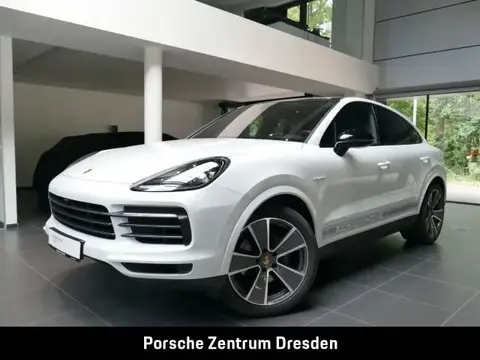 Used PORSCHE CAYENNE Hybrid 2022 Ad Germany