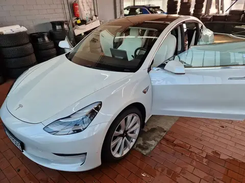 Used TESLA MODEL 3 Not specified 2020 Ad 