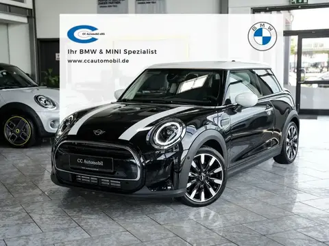 Used MINI COOPER Petrol 2024 Ad 