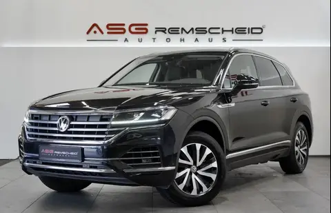 Used VOLKSWAGEN TOUAREG Diesel 2019 Ad 