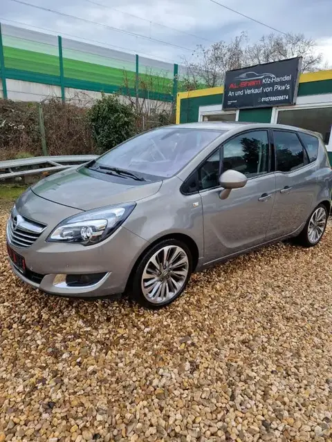 Used OPEL MERIVA Petrol 2015 Ad 