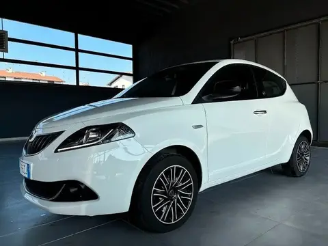 Annonce LANCIA YPSILON Hybride 2021 d'occasion 