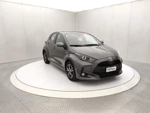 Used TOYOTA YARIS Hybrid 2021 Ad 