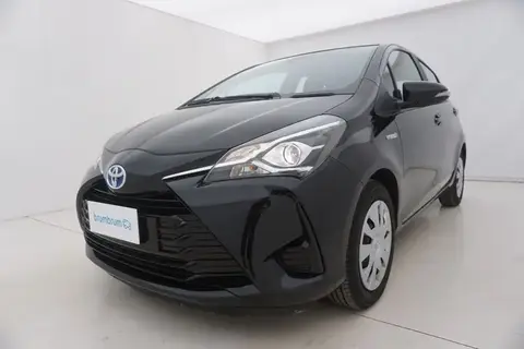 Used TOYOTA YARIS Hybrid 2019 Ad 