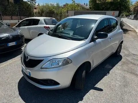 Annonce LANCIA YPSILON Essence 2019 d'occasion 