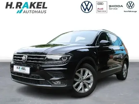 Used VOLKSWAGEN TIGUAN Petrol 2018 Ad 