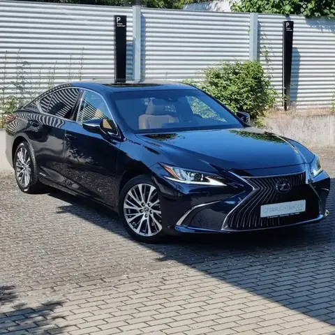 Used LEXUS ES Petrol 2020 Ad 