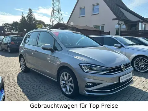 Used VOLKSWAGEN GOLF Petrol 2019 Ad 