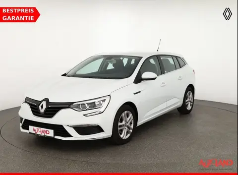 Used RENAULT MEGANE Petrol 2017 Ad 