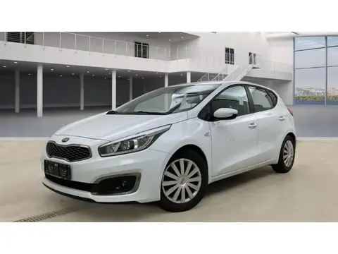 Annonce KIA CEED Essence 2017 d'occasion 