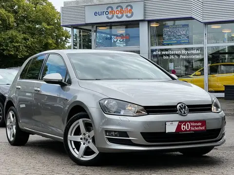 Used VOLKSWAGEN GOLF Petrol 2015 Ad 