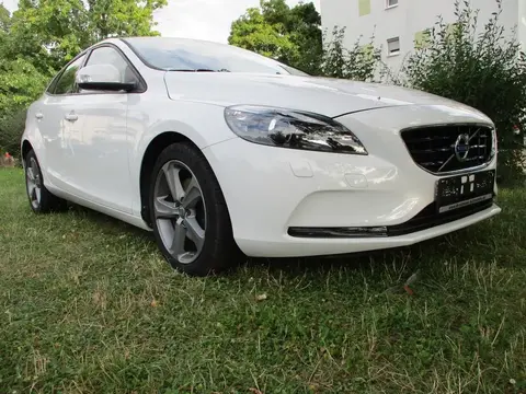 Annonce VOLVO V40 Essence 2014 d'occasion 