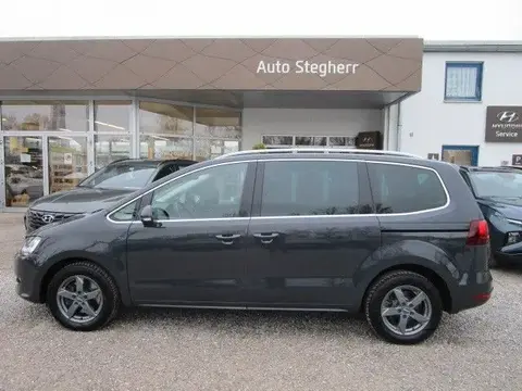 Used VOLKSWAGEN SHARAN Petrol 2018 Ad 