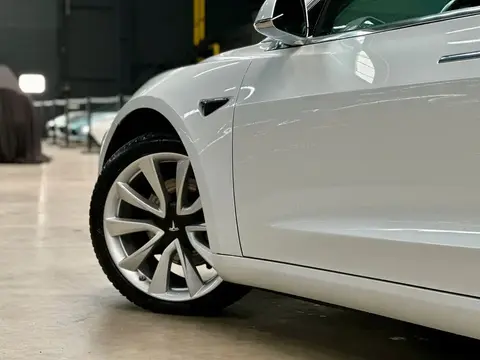 Annonce TESLA MODEL 3 Non renseigné 2019 d'occasion 