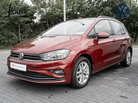 Used VOLKSWAGEN GOLF Petrol 2018 Ad 