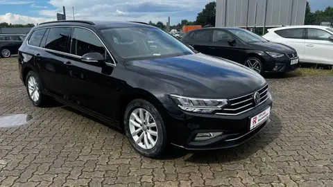 Used VOLKSWAGEN PASSAT Petrol 2019 Ad 