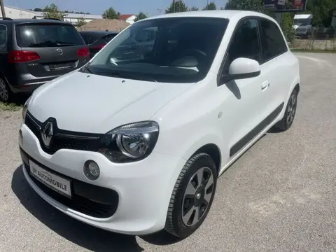 Used RENAULT TWINGO Petrol 2018 Ad 