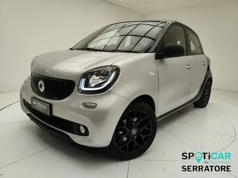 Annonce SMART FORFOUR Essence 2017 d'occasion 