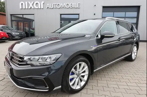 Used VOLKSWAGEN PASSAT Hybrid 2021 Ad 