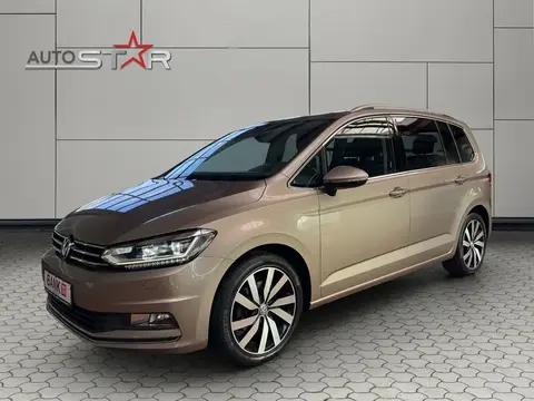 Used VOLKSWAGEN TOURAN Diesel 2017 Ad 