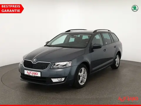 Used SKODA OCTAVIA Petrol 2016 Ad 