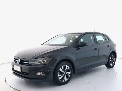 Used VOLKSWAGEN POLO  2021 Ad 