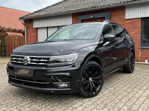 Used VOLKSWAGEN TIGUAN Petrol 2020 Ad 