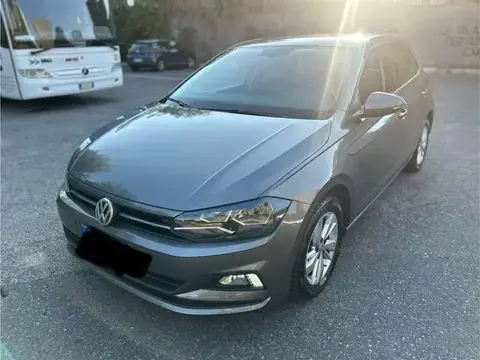 Used VOLKSWAGEN POLO  2018 Ad 