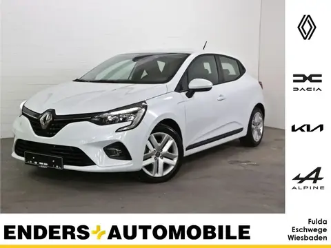 Used RENAULT CLIO Hybrid 2021 Ad 