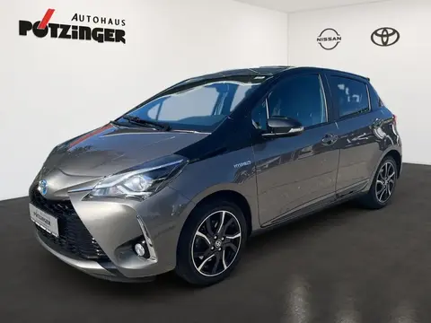 Used TOYOTA YARIS Hybrid 2018 Ad 