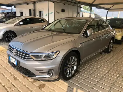 Used VOLKSWAGEN PASSAT Hybrid 2018 Ad 