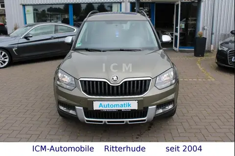 Used SKODA YETI Petrol 2015 Ad 