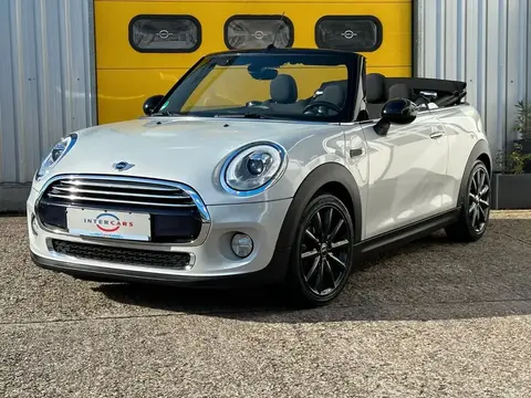 Used MINI COOPER Petrol 2017 Ad 