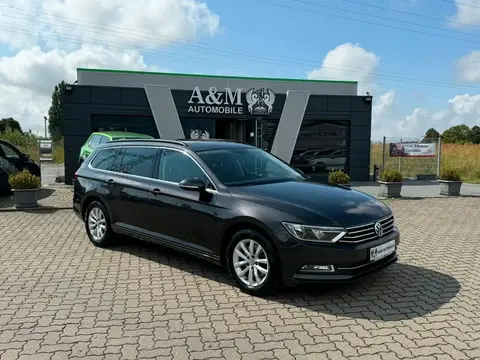 Used VOLKSWAGEN PASSAT Petrol 2018 Ad 