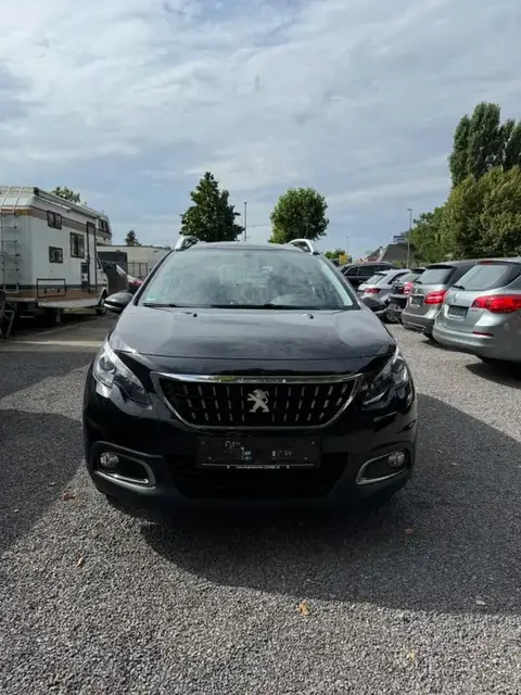 Used PEUGEOT 2008 Petrol 2017 Ad 