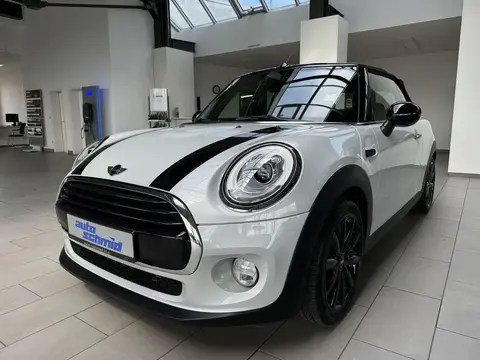 Used MINI COOPER Petrol 2018 Ad 